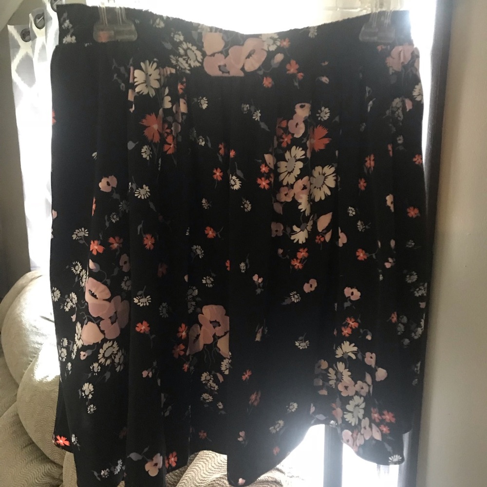Women’s skirt